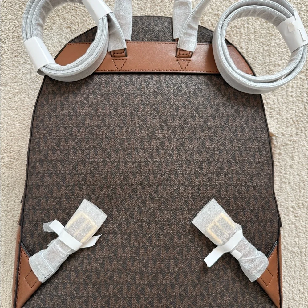 NWT Michael Kors‎ Jaycee Large Backpack-Brown MK Signature Logo Print New w/Tags